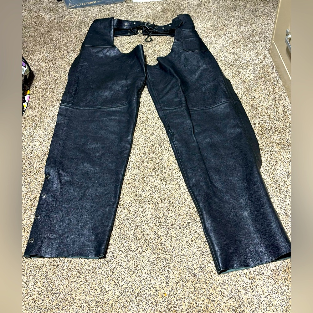 Rider Road 3X men’s 100% cowhide leather chaps leather for the lifestyle